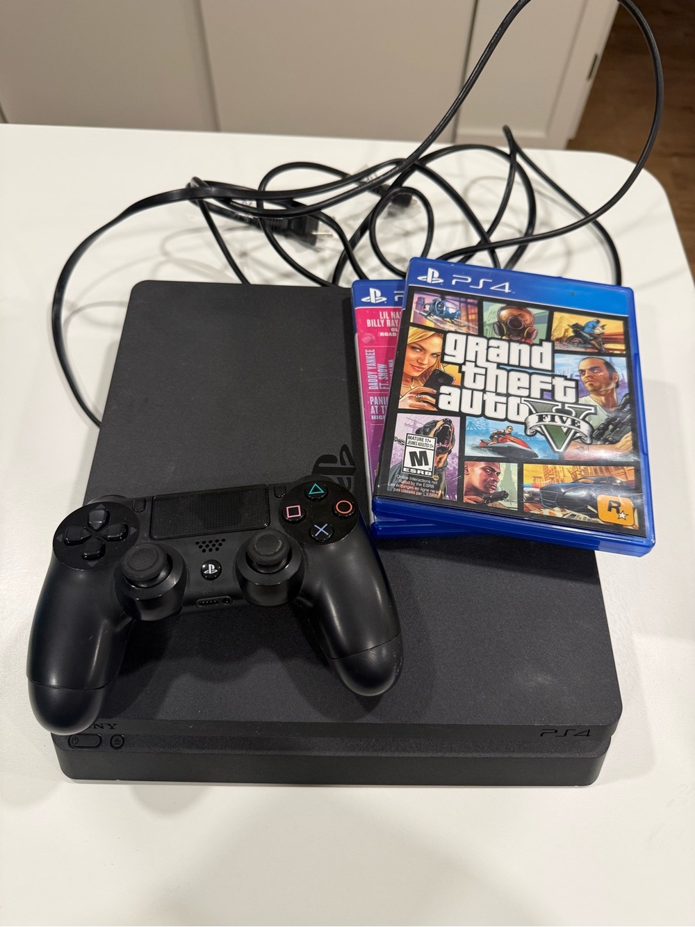 Sony PS4 Slim 1TB Bundle (Perfect Working Condition!)